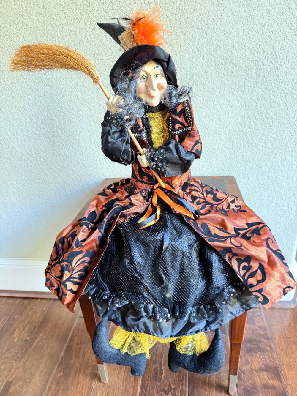 HALLOWEEN Decor Sitting WICKET WITCH 29 inc. TALL New w/tag Orange Black